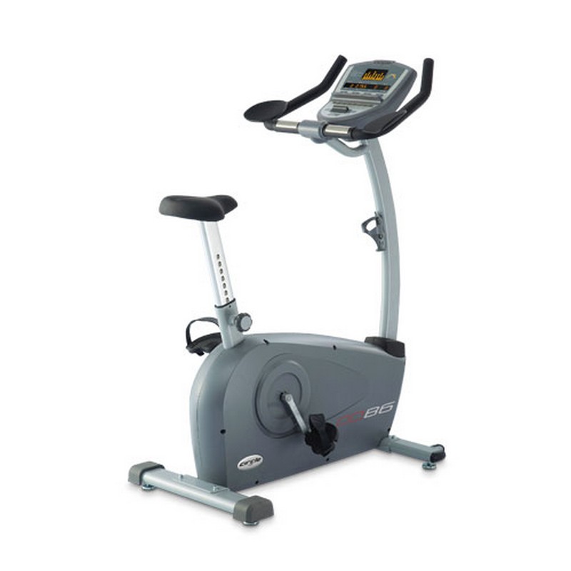 Вертикальный велотренажер Circle Fitness B6 800_800